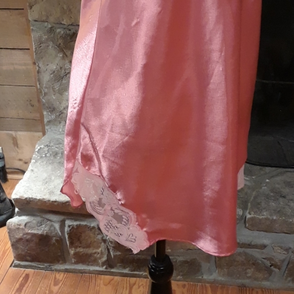 Vintage Victoria's Secret slip gown - Picture 3 of 7